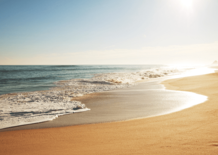 le sable à la mer